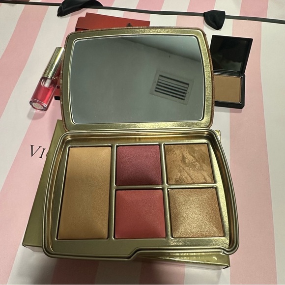 Hourglass Ambient Palette - Picture 2 of 2